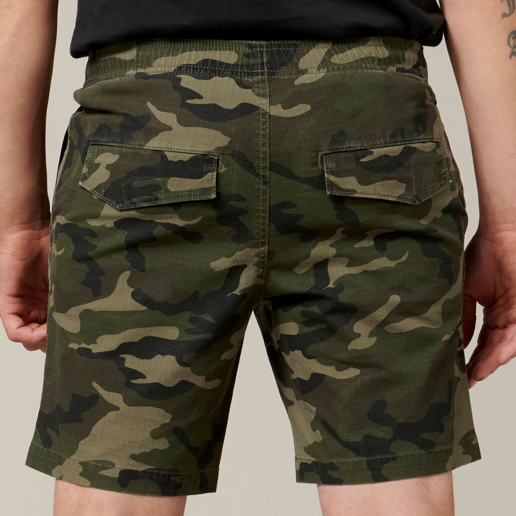 Hard Yakka Camo Active Shorts